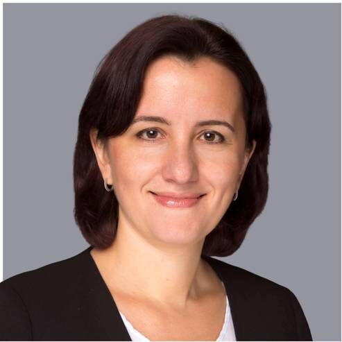 Irina S Gray (866 x 728 px)